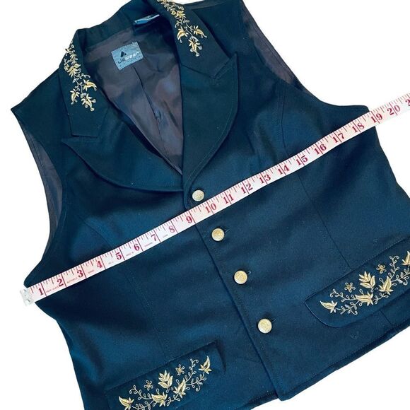 Vintage 90s Liz wear Petite Black and gold embroidered beaded vest - Picture 10 of 11